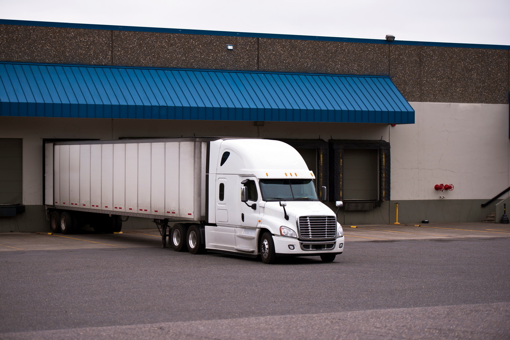 Transloading and Cross Docking Services: Not the Same Thing